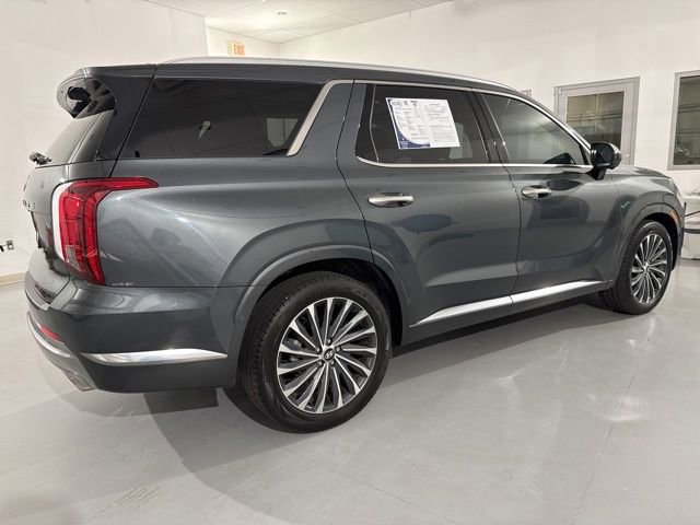 Used 2023 Hyundai Palisade Calligraphy FWD image 13