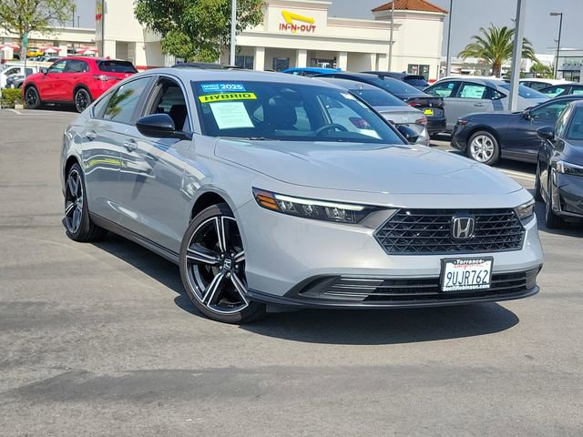 Certified 2025 Honda Accord Sport image 1
