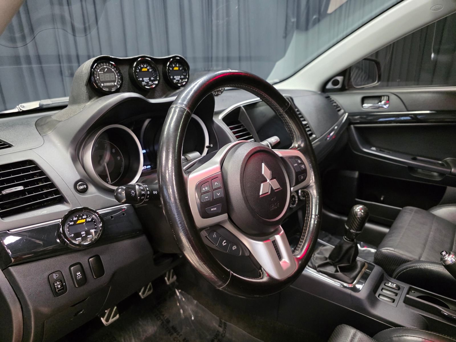 Used 2012 Mitsubishi Lancer Evolution GSR image 18