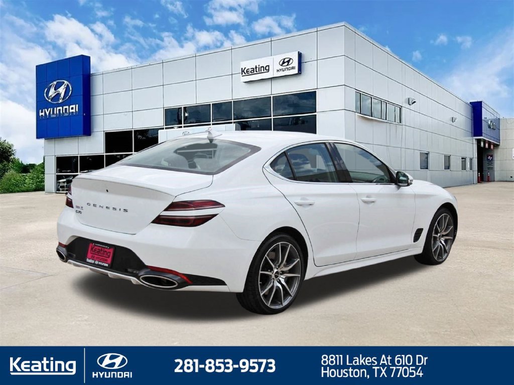 Used 2026 Genesis G70 2.5T RWD image 5