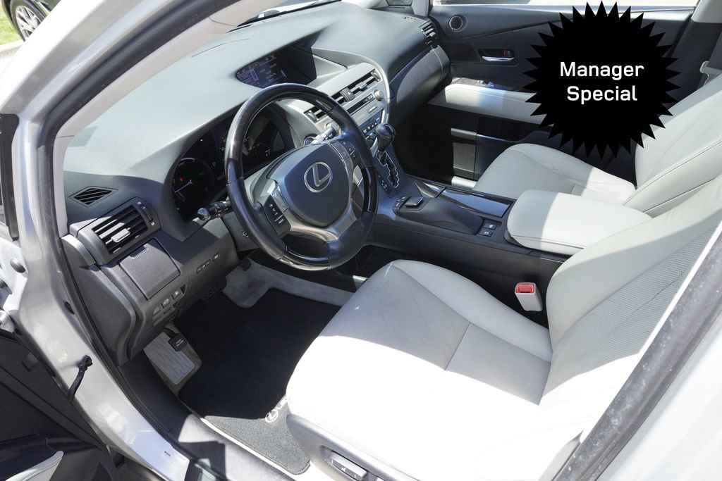 Used 2013 Lexus RX 450h AWD w/ Navigation Pkg image 18