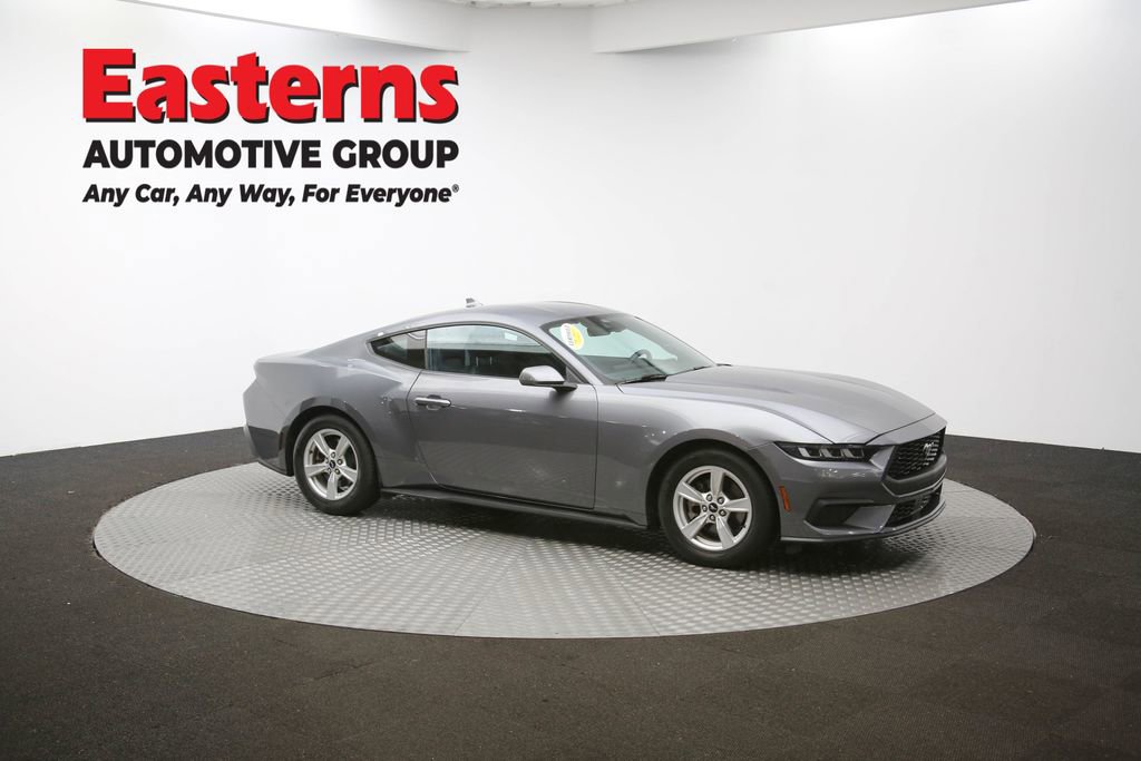 Used 2024 Ford Mustang Coupe image 44