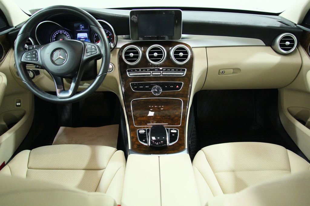 Certified 2016 Mercedes-Benz C 300 4MATIC Sedan image 17