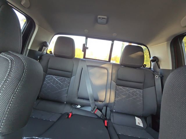 New 2026 Nissan Frontier SV w/ Tow Package image 32