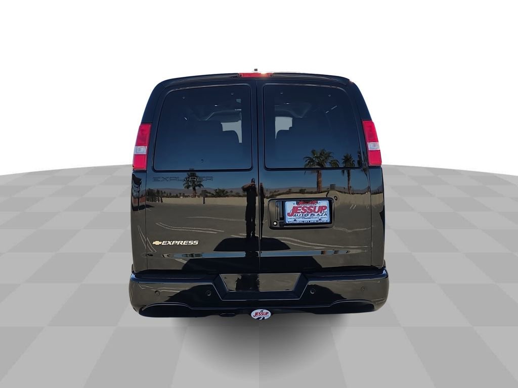 New 2025 Chevrolet Express 2500 w/ Driver Convenience Package RWD image 7