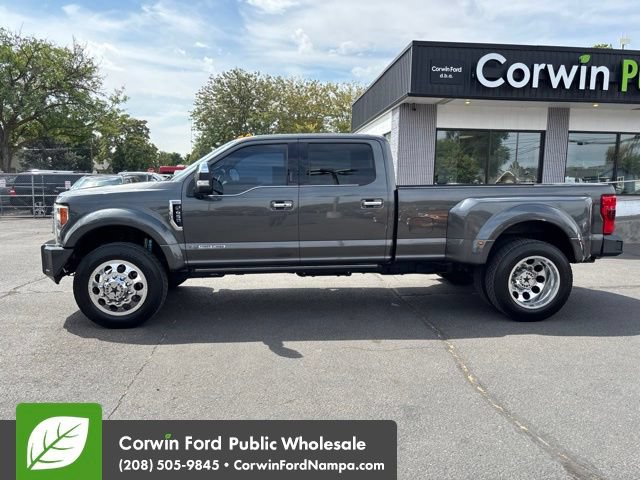 Used 2017 Ford F450 Platinum w/ Platinum Ultimate Package AWD/4WD image 8