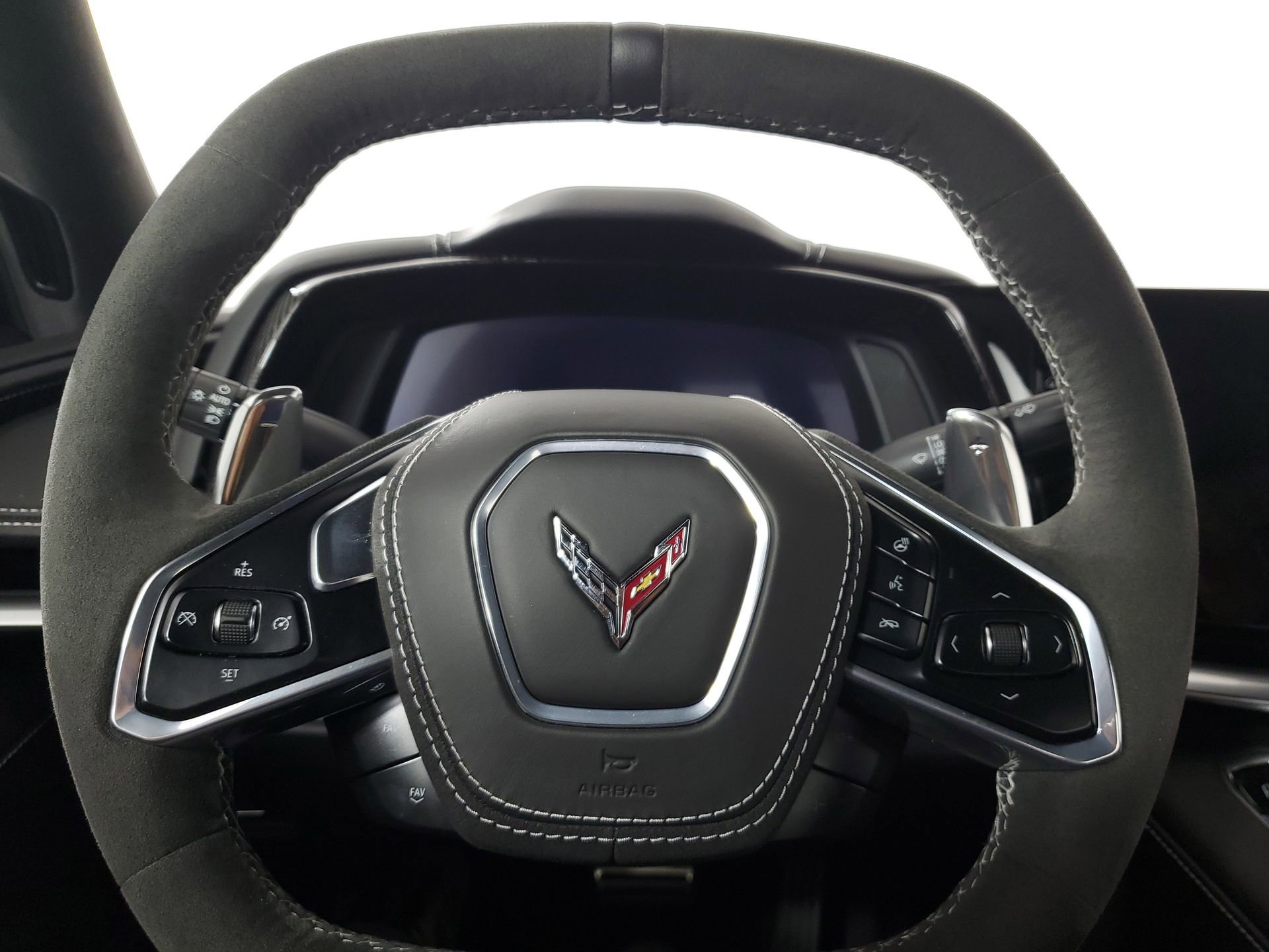 Used 2023 Chevrolet Corvette Stingray Premium Conv w/ Z51 Performance Package image 25