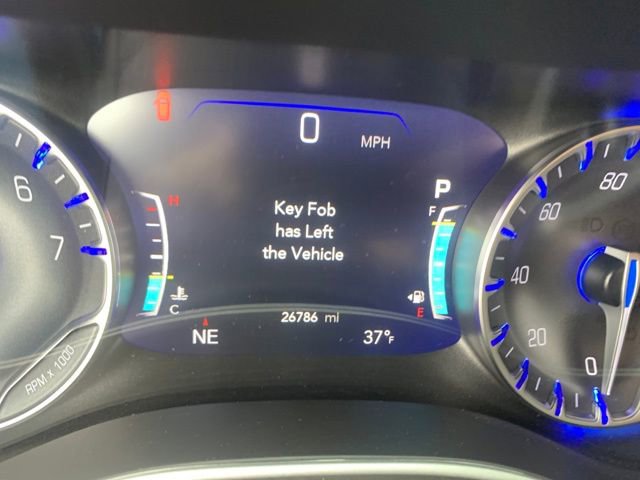 Used 2025 Chrysler Pacifica Select image 17