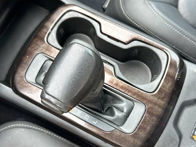 Used 2019 GMC Canyon SLT w/ Trailering Package RWD image 26