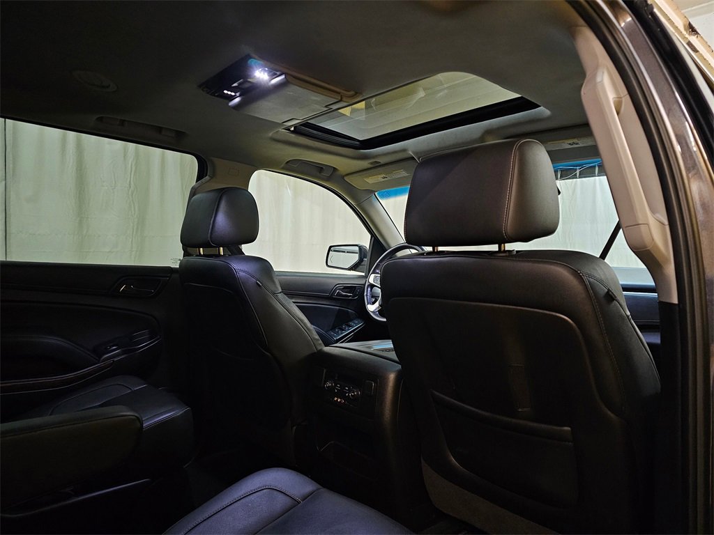 Used 2016 GMC Yukon XL SLT w/ Open Road Package image 15