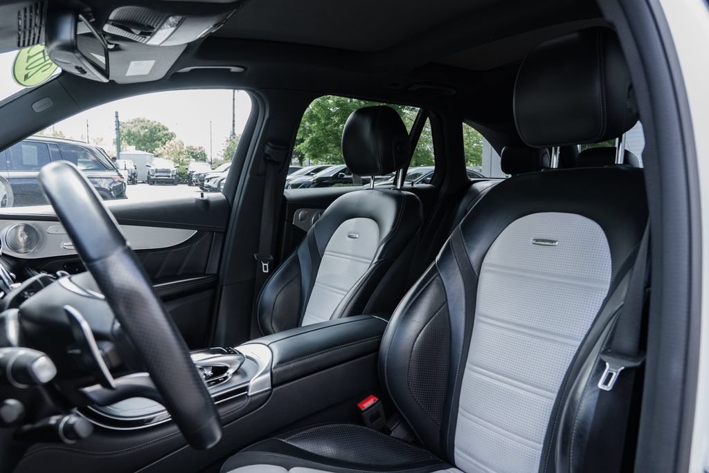 Used 2019 Mercedes-Benz GLC 63 AMG 4MATIC w/ Multimedia Package image 22