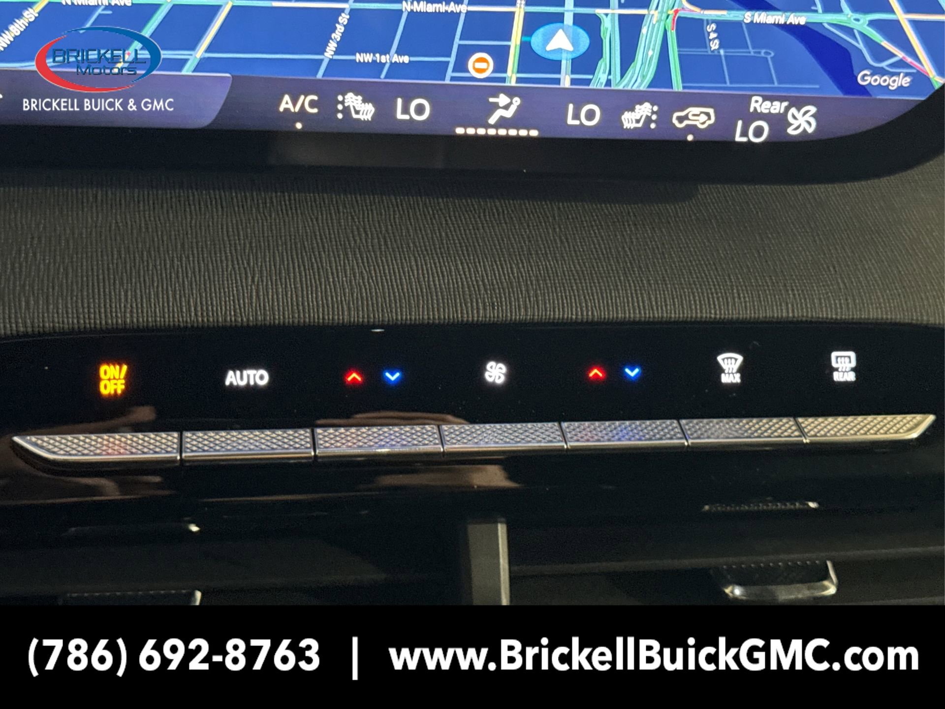 New 2025 Buick Enclave Sport Touring w/ Power Package image 28