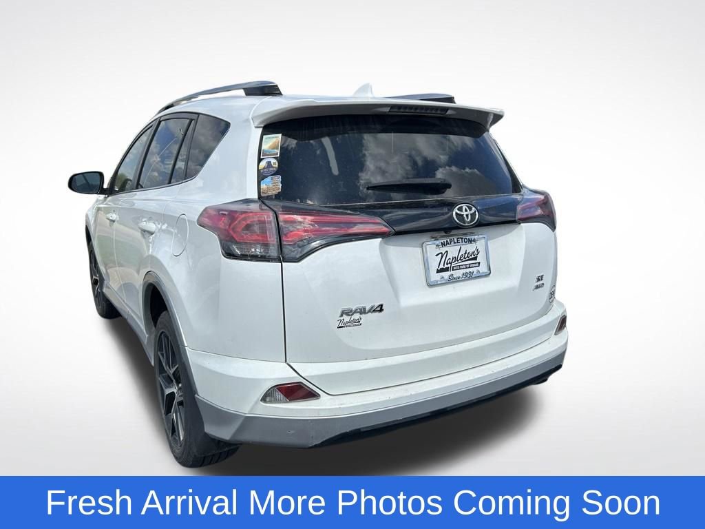 Used 2016 Toyota RAV4 SE AWD/4WD image 5