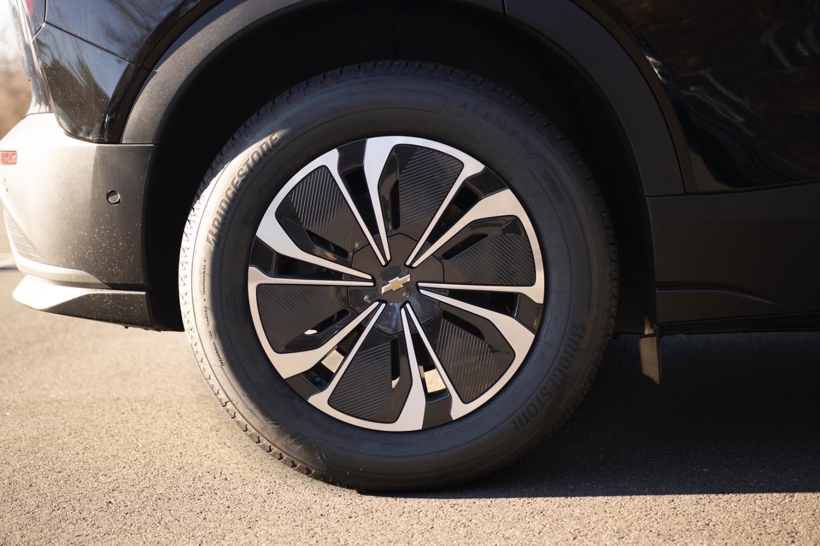 New 2026 Chevrolet Blazer EV LT image 9