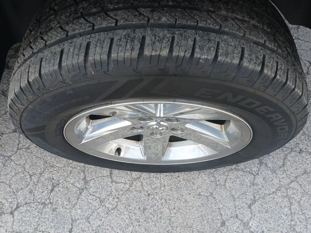 Used 2017 RAM 1500 Express w/ Express Value Package image 25