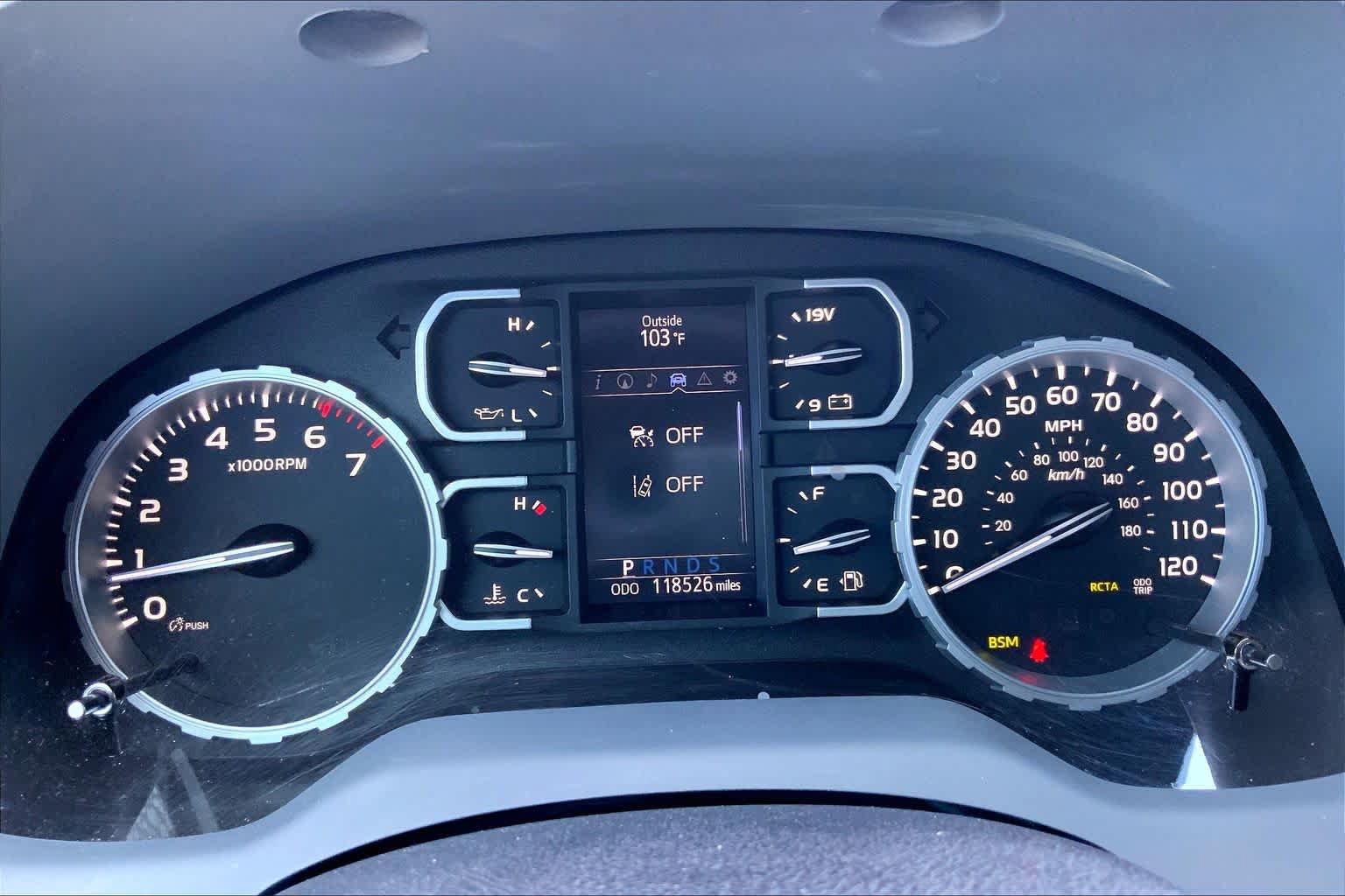 Used 2021 Toyota Tundra Platinum AWD/4WD image 25