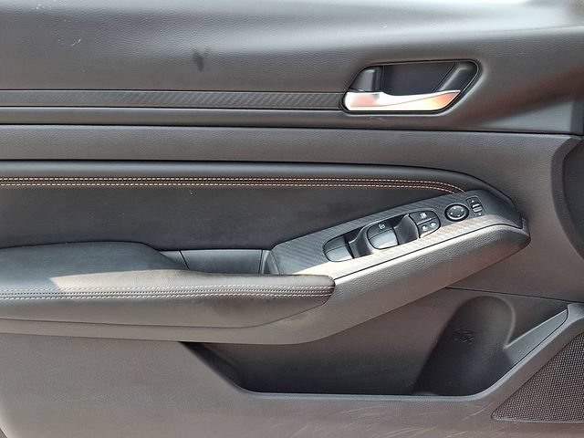 Used 2019 Nissan Altima 2.5 SR w/ SR Premium Package FWD image 14