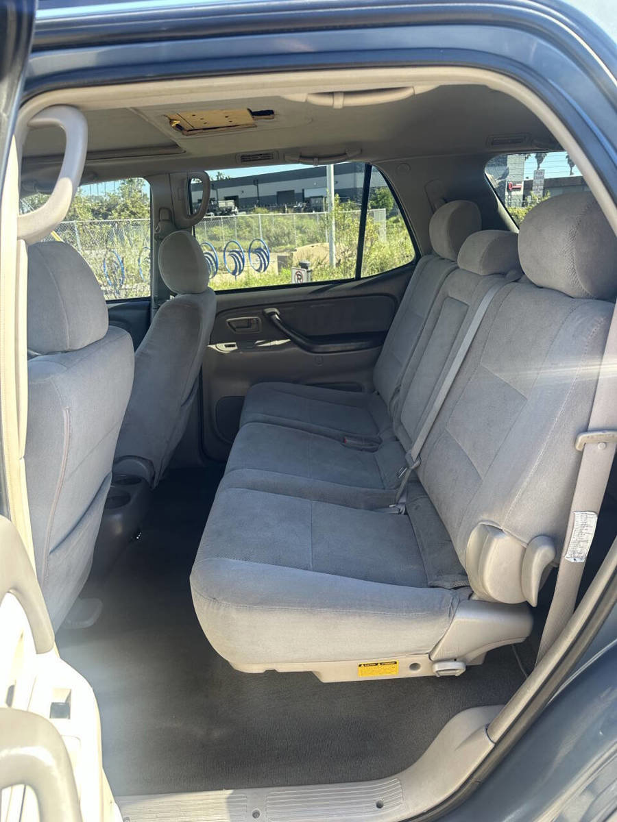 Used 2005 Toyota Sequoia SR5 image 12