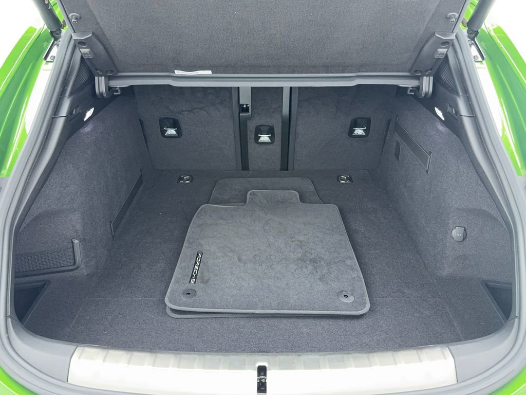 Used 2023 Porsche Taycan 4S image 12