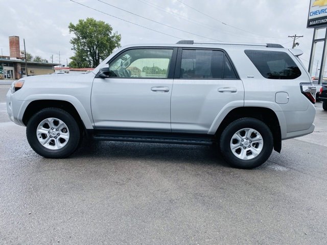 Used 2024 Toyota 4Runner SR5 image 3