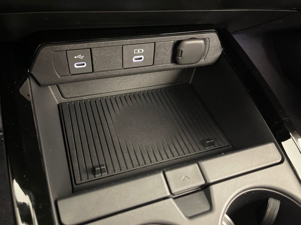 New 2026 Toyota Prius Plug-In Hybrid image 30