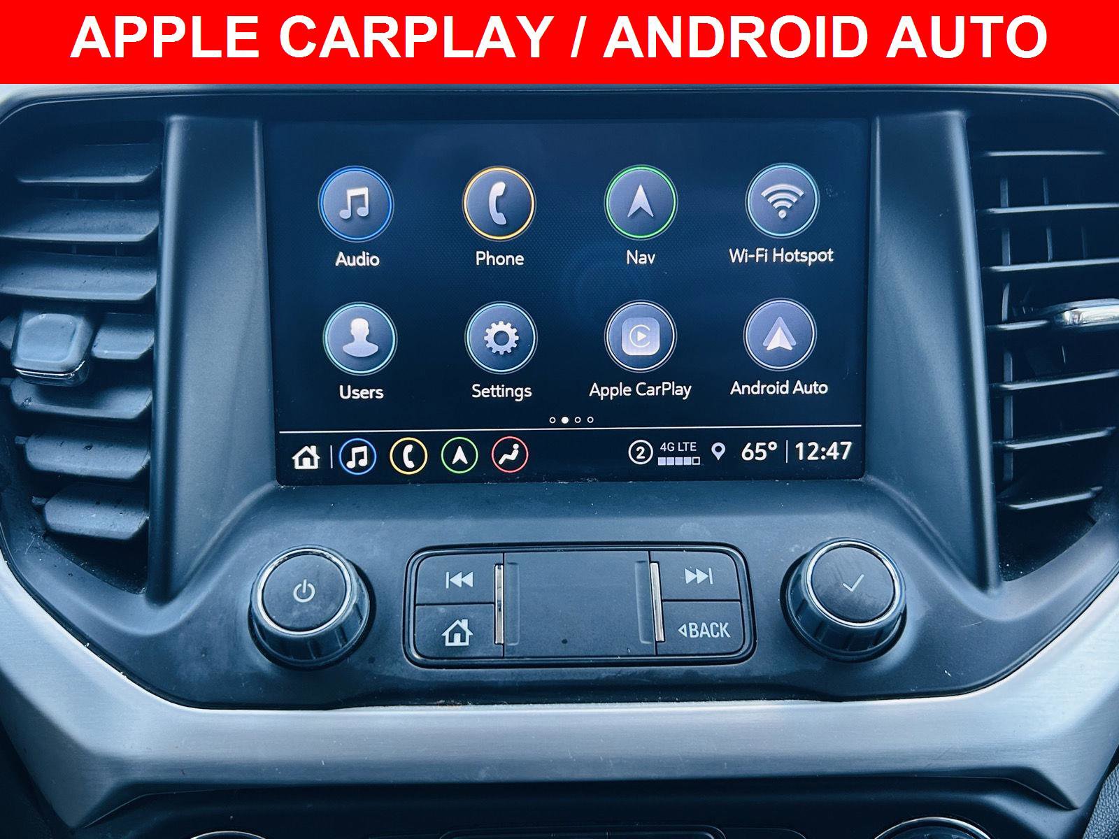 Used 2023 GMC Acadia SLE w/ Driver Convenience Package image 5