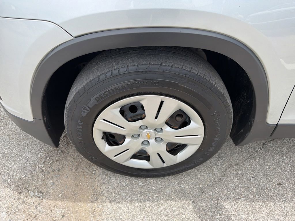 Used 2016 Chevrolet Trax LS FWD image 9