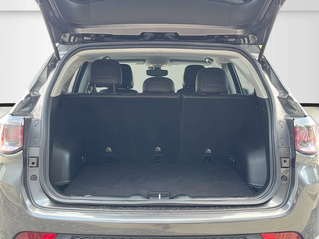 Used 2022 Jeep Compass Trailhawk image 25
