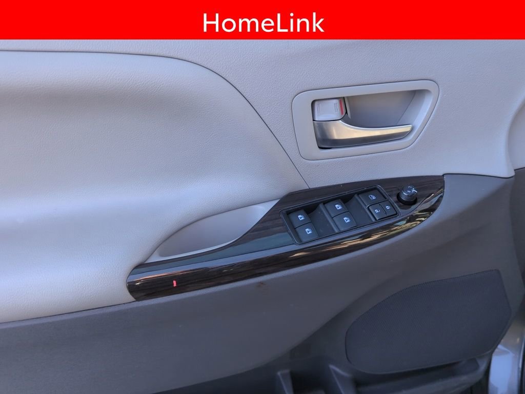 Used 2020 Toyota Sienna XLE Premium image 8