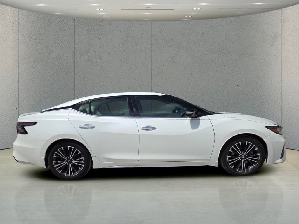 Used 2019 Nissan Maxima 3.5 SL w/ Floor Mat Group image 2