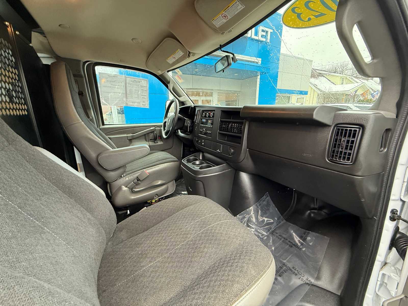 Used 2023 GMC Savana 2500 w/ Driver Convenience Package image 33