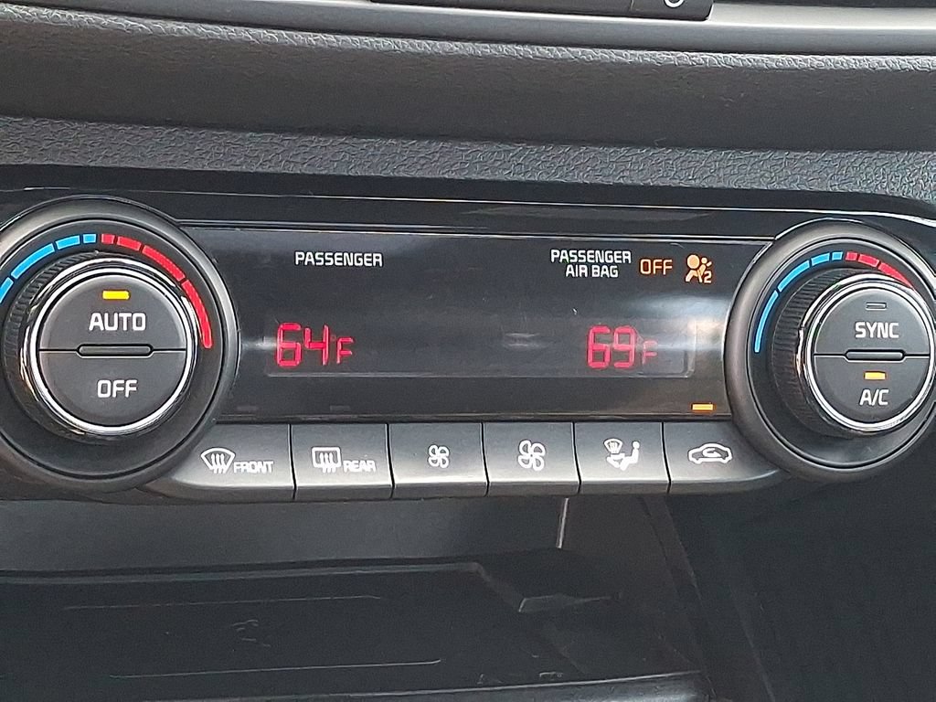 Certified 2023 Kia Forte GT-Line w/ GT-Line Premium Package FWD image 22