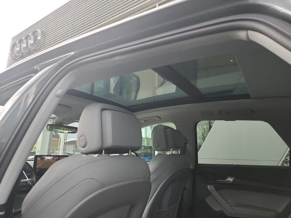 Certified 2023 Audi Q5 2.0T Premium Plus w/ Premium Plus Package AWD/4WD image 16