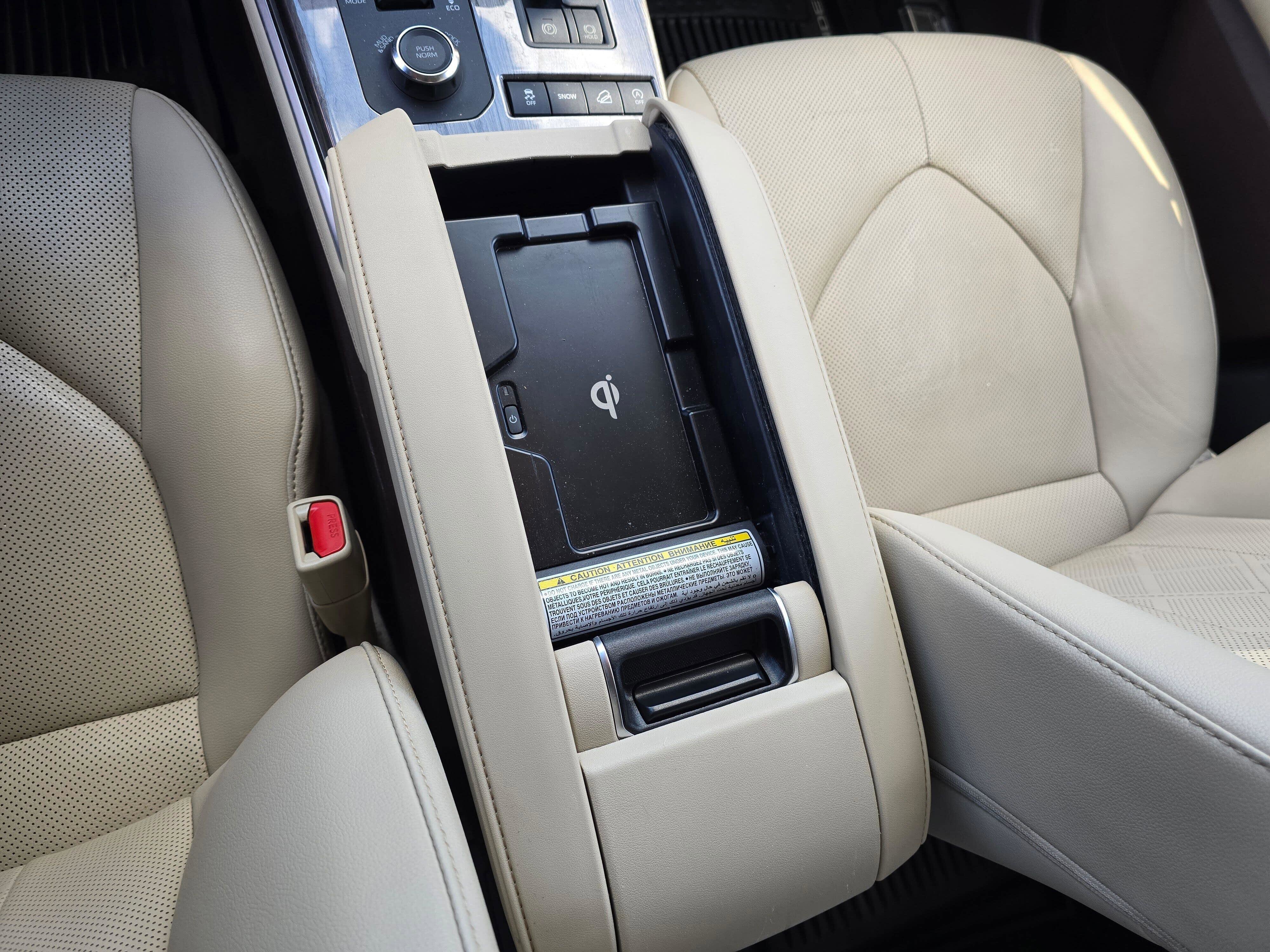 Used 2020 Toyota Highlander Platinum image 24