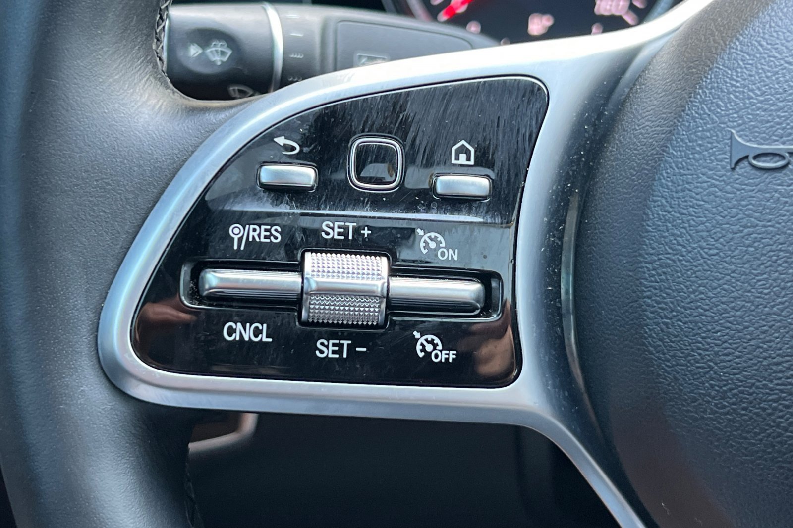 Certified 2019 Mercedes-Benz E 300 image 28