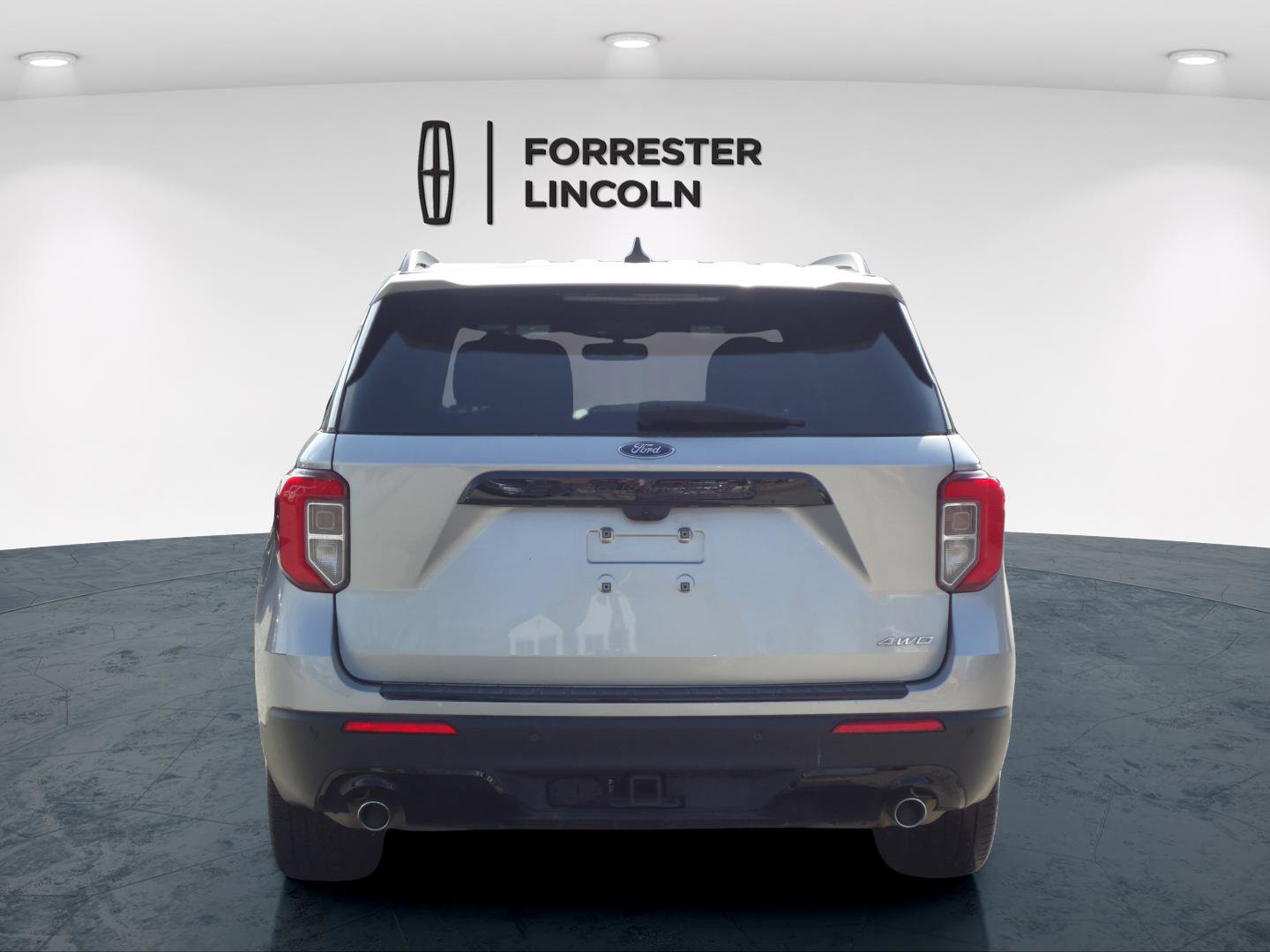 Used 2022 Ford Explorer ST-Line w/ Class IV Trailer Tow Package image 4