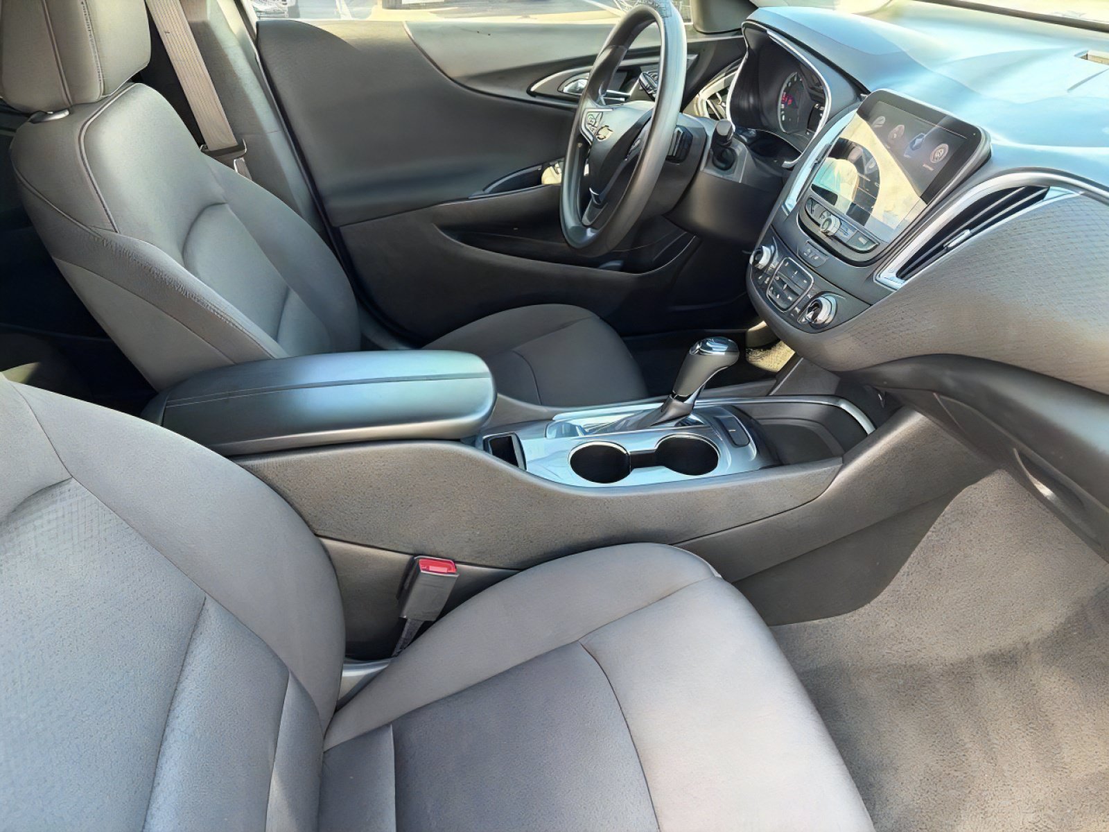 Used 2020 Chevrolet Malibu LT FWD image 10