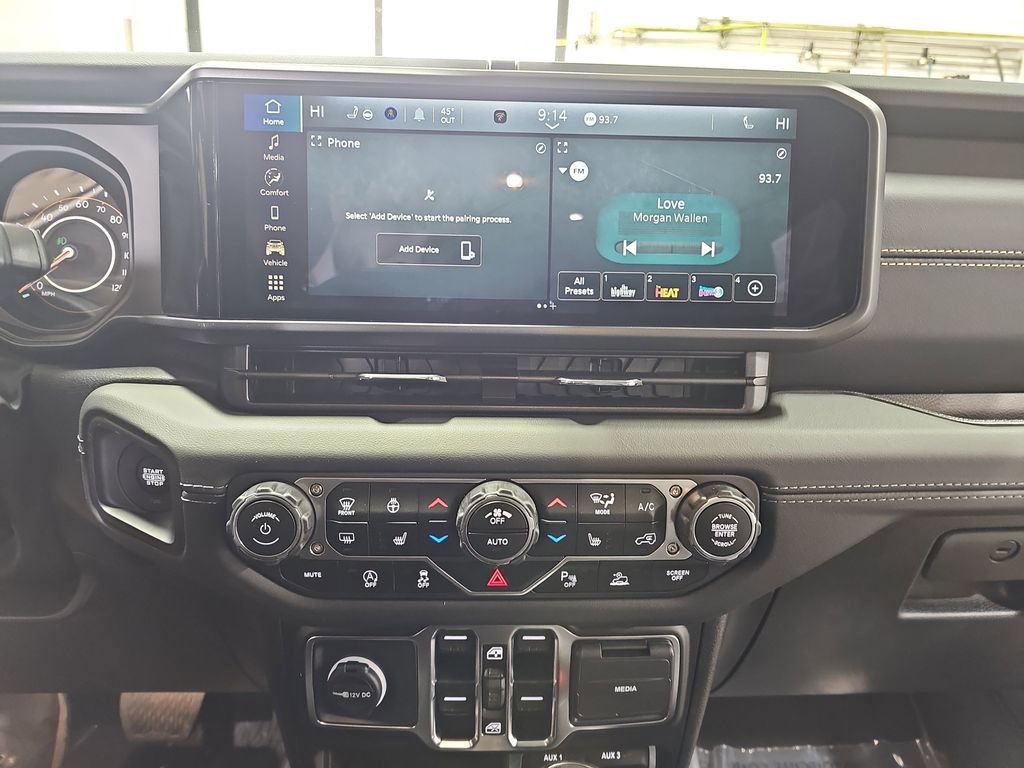 New 2025 Jeep Wrangler Sahara w/ Safety Group image 19