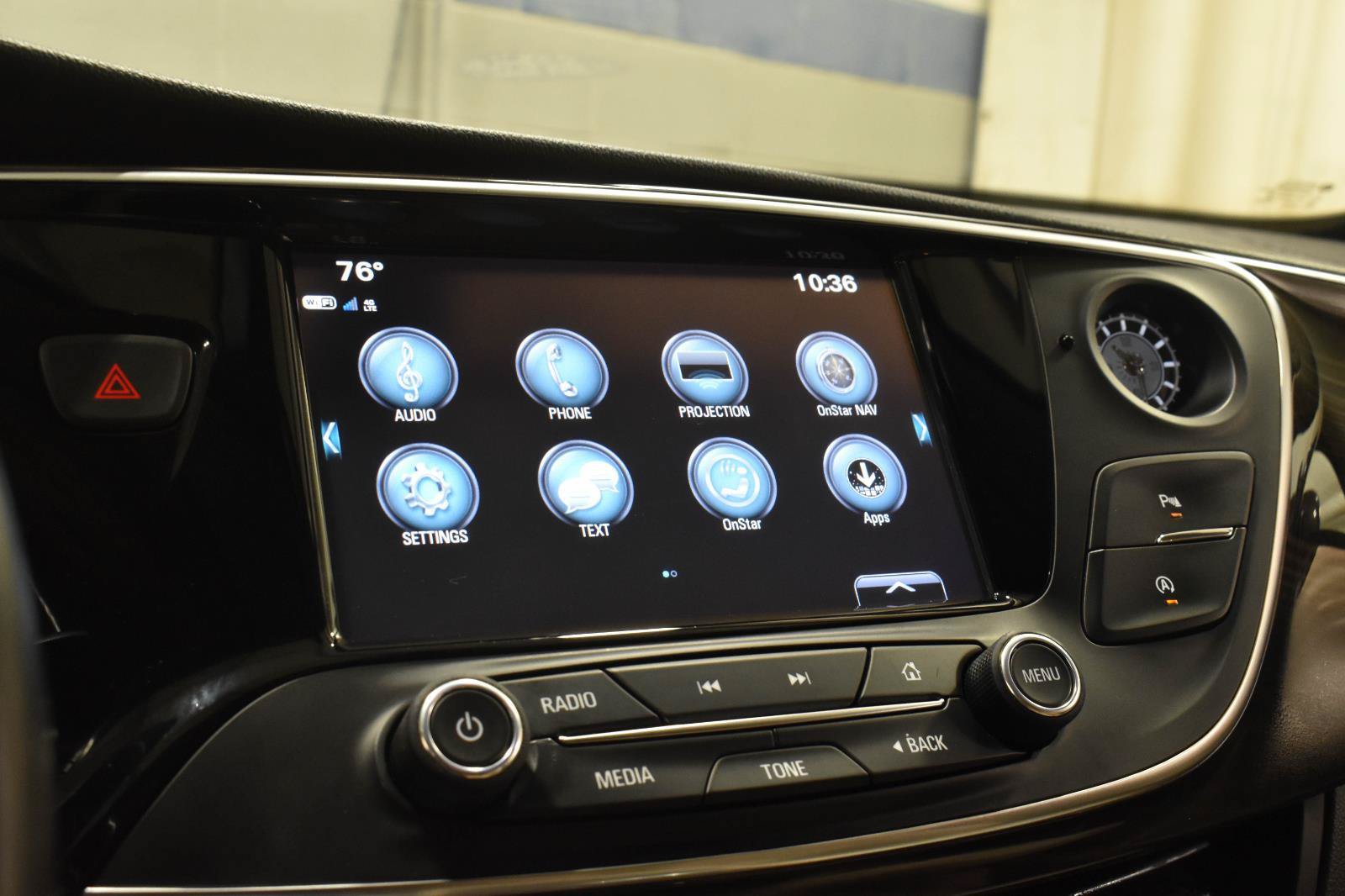 Used 2020 Buick Envision Preferred AWD/4WD image 15