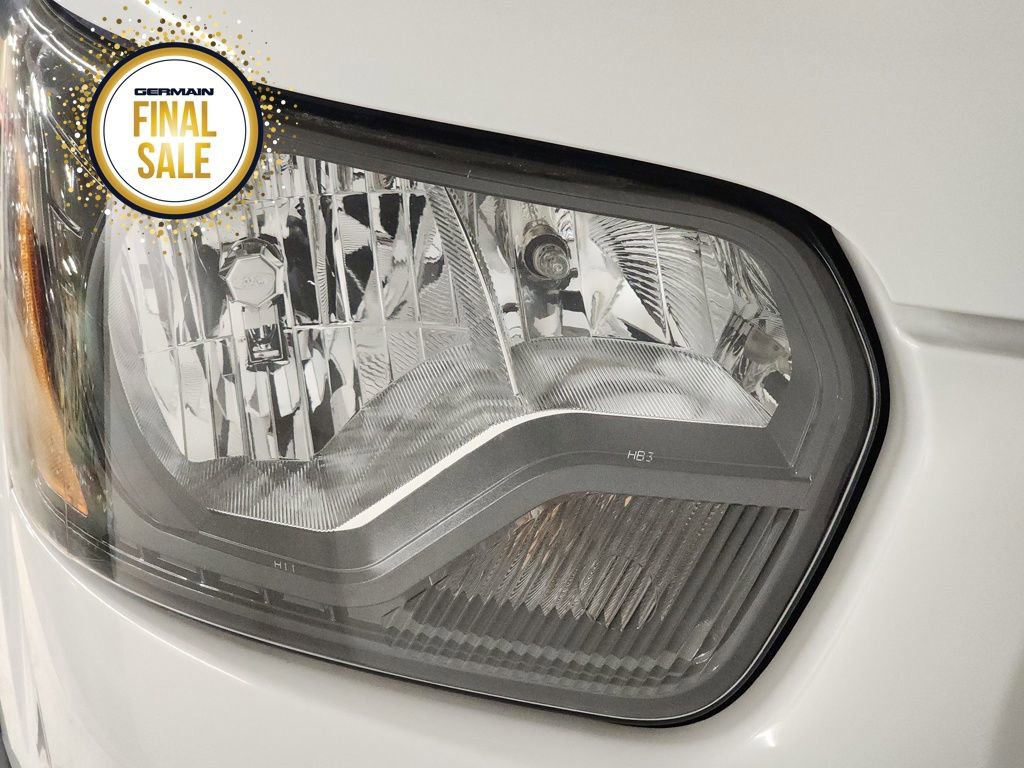 Used 2024 Ford Transit 250 Low Roof w/ Exterior Upgrade Package image 12