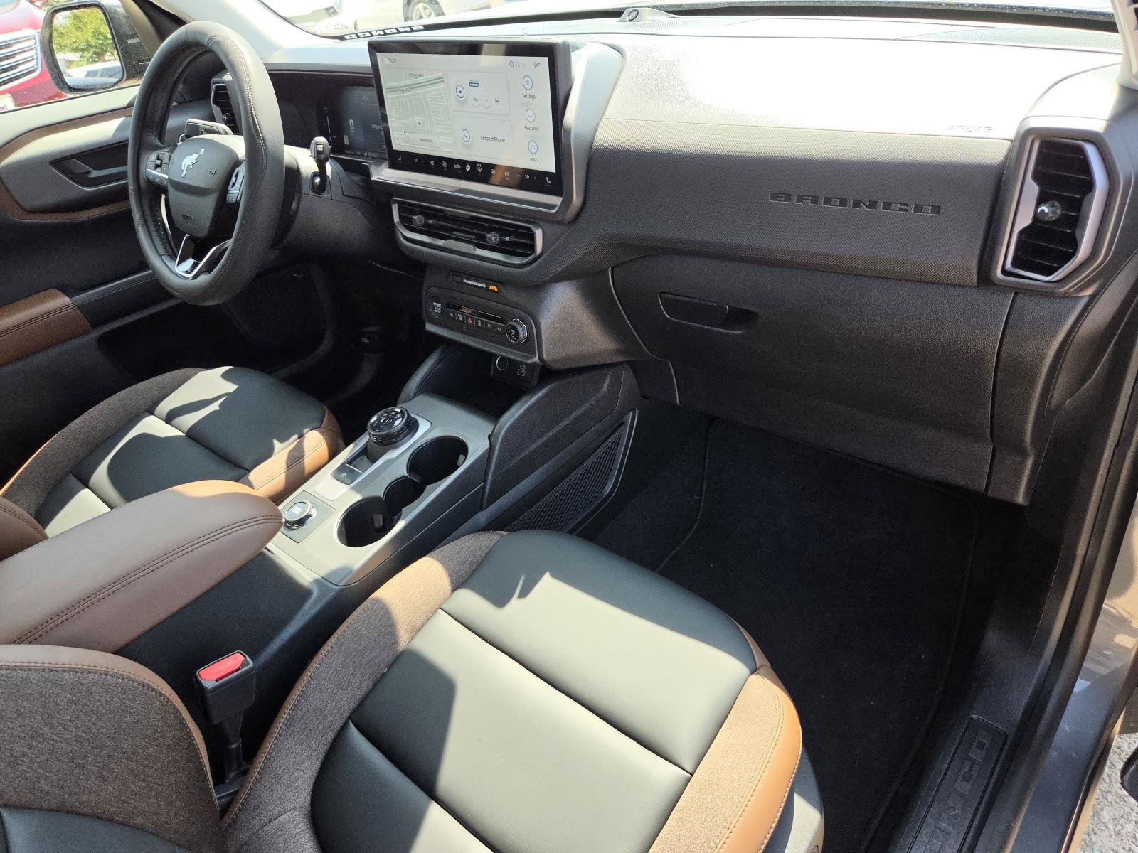 Used 2026 Ford Bronco Sport Outer Banks w/ Outer Banks Tech Package+ AWD/4WD image 12