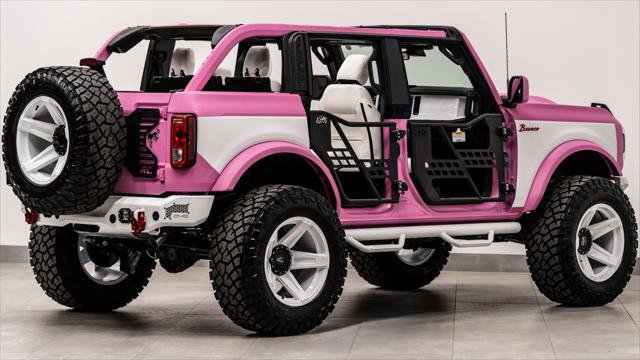 Used 2025 Ford Bronco Outer Banks AWD/4WD image 26