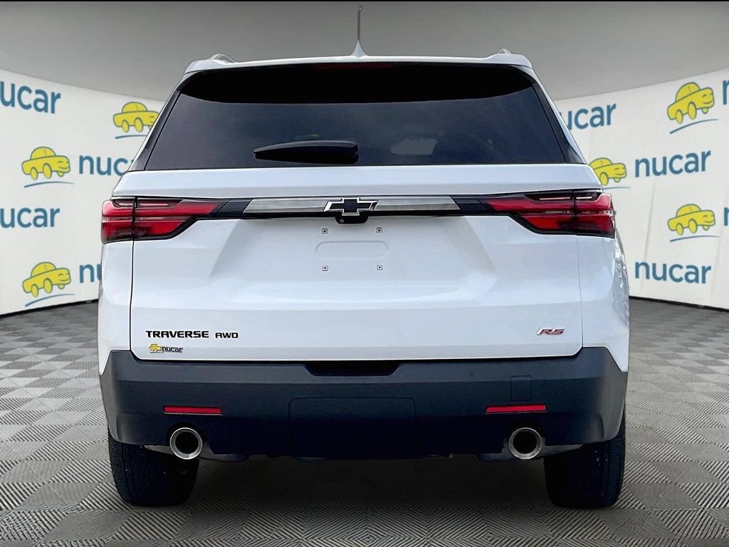 Used 2023 Chevrolet Traverse RS w/ LPO, Floor Liner Package AWD/4WD image 5
