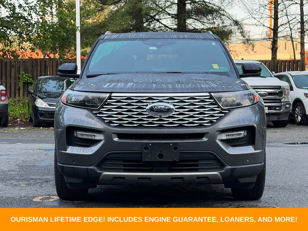 Used 2022 Ford Explorer Platinum w/ Equipment Group 601A AWD/4WD image 2