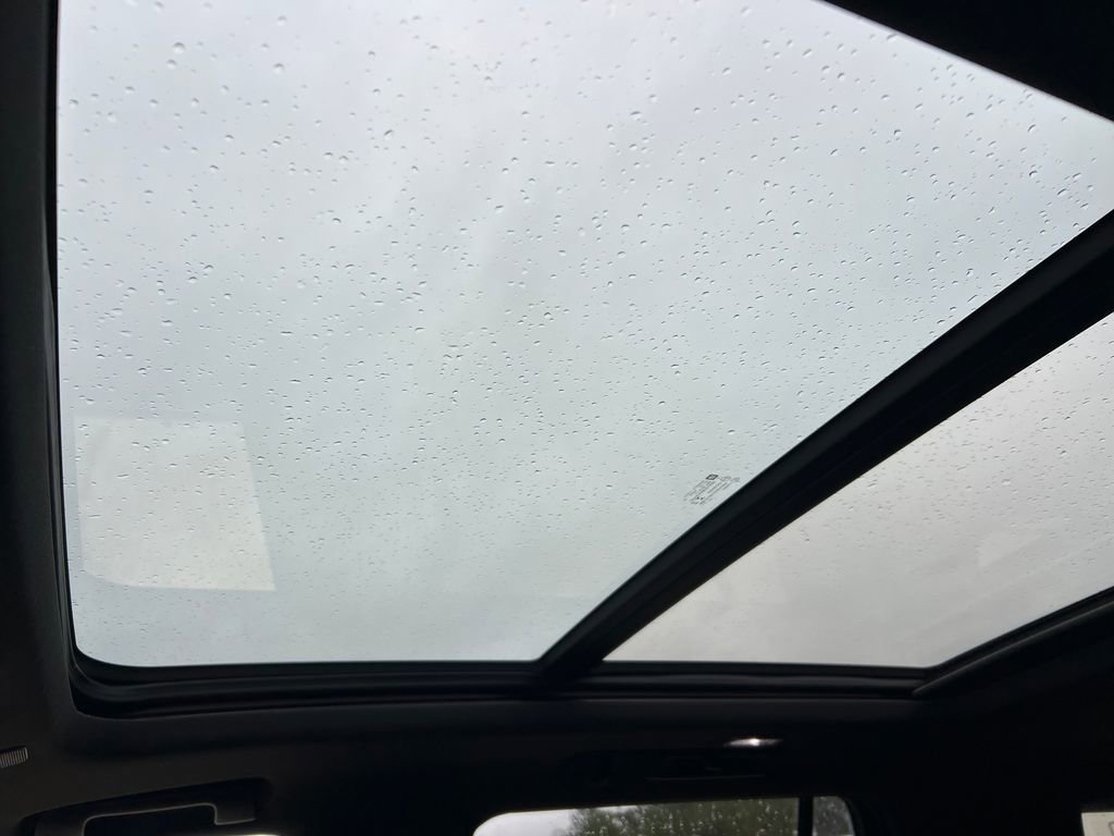 Used 2022 Chevrolet Tahoe LT w/ LT Signature Plus Package image 23