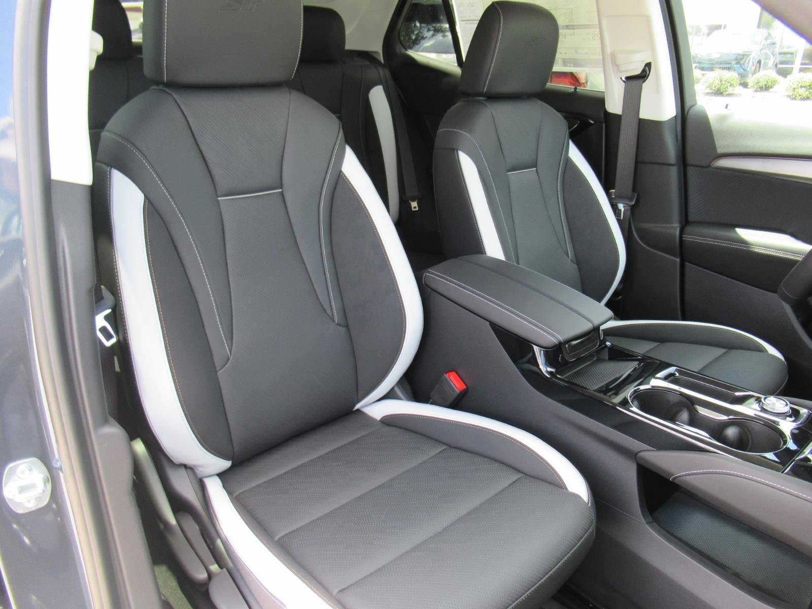 New 2026 Buick Envision Sport Touring AWD/4WD image 9