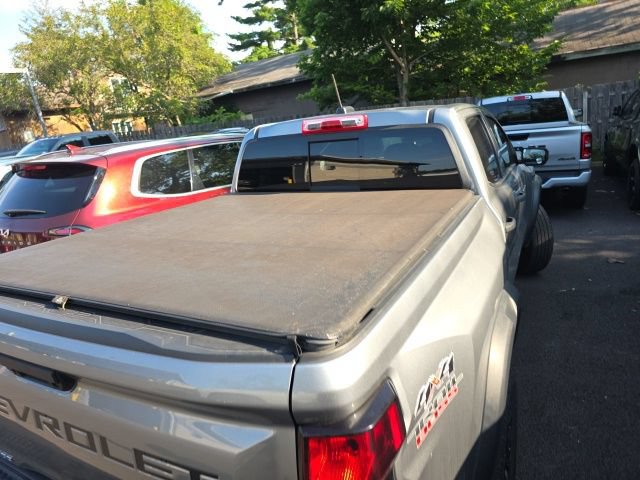 Used 2023 Chevrolet Colorado Trail Boss AWD/4WD image 17