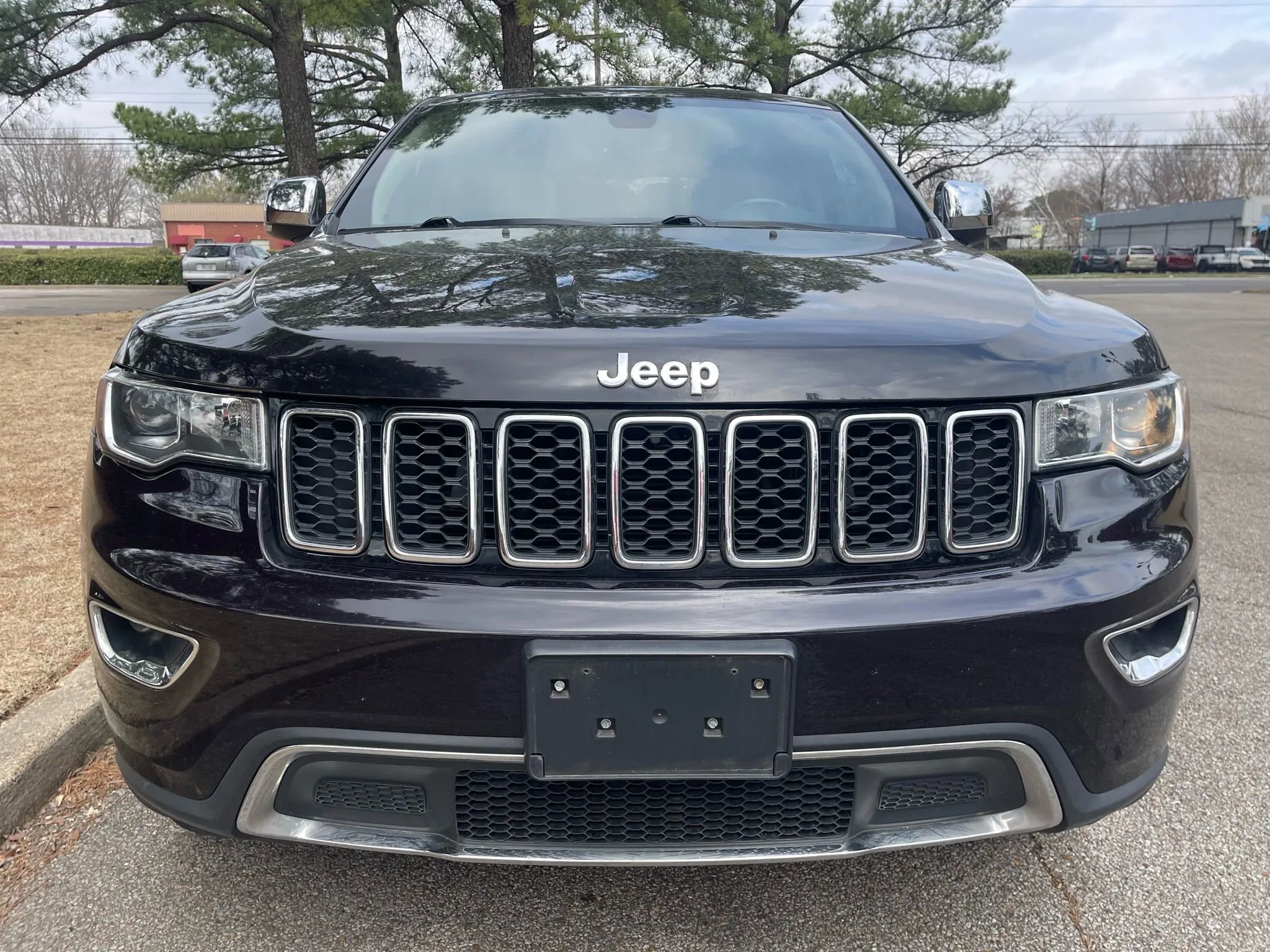 Used 2018 Jeep Grand Cherokee Limited image 8