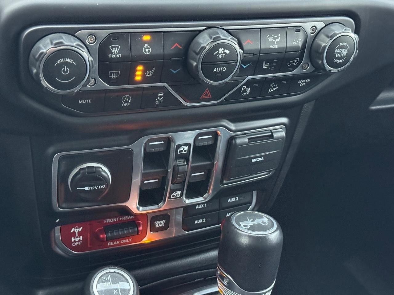 Used 2019 Jeep Wrangler Unlimited Rubicon w/ Uconnect 4C Nav & Sound Group image 20