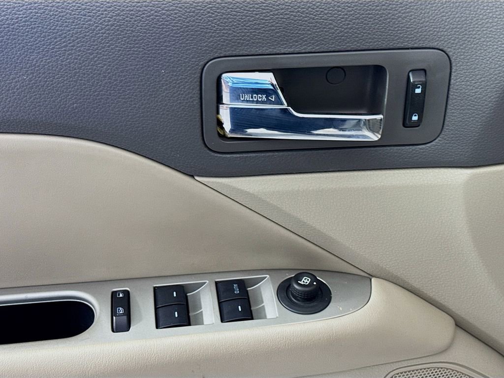 Used 2010 Ford Fusion Hybrid image 20